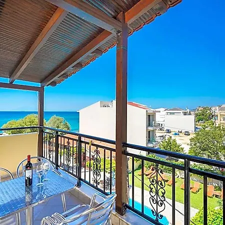 Hotel Konstantinos 2 3*
